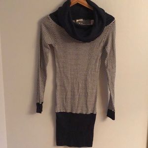NWT Curator Hemlock Tunic